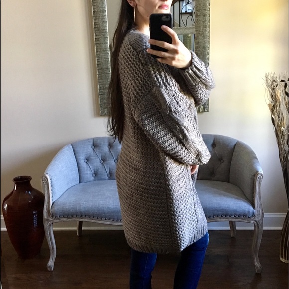 ✨LAST ✨ Gray Cardigan - Picture 5 of 8